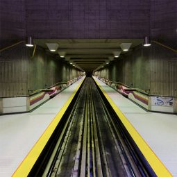 Montreal Subway: Photos by Alexandre Chamelat | Daily design ...