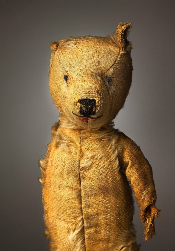Much Loved Photos of Old Stuffed Animals by Mark Nixon Daily design