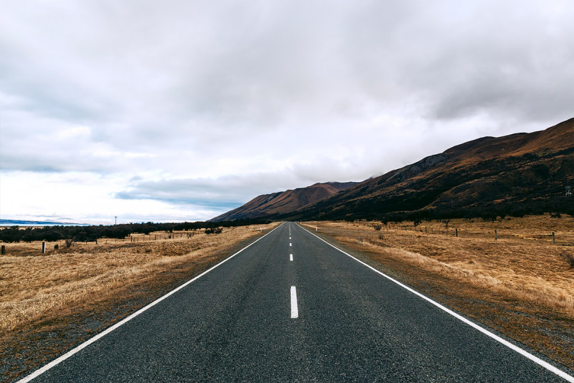 New Zealand Roads: Photo Series by Albert Oriol | Daily design ...