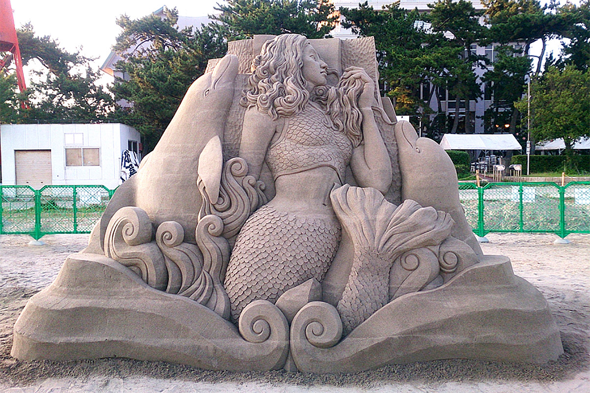 Les impressionnantes sculptures de sable de Toshihiko Hosaka