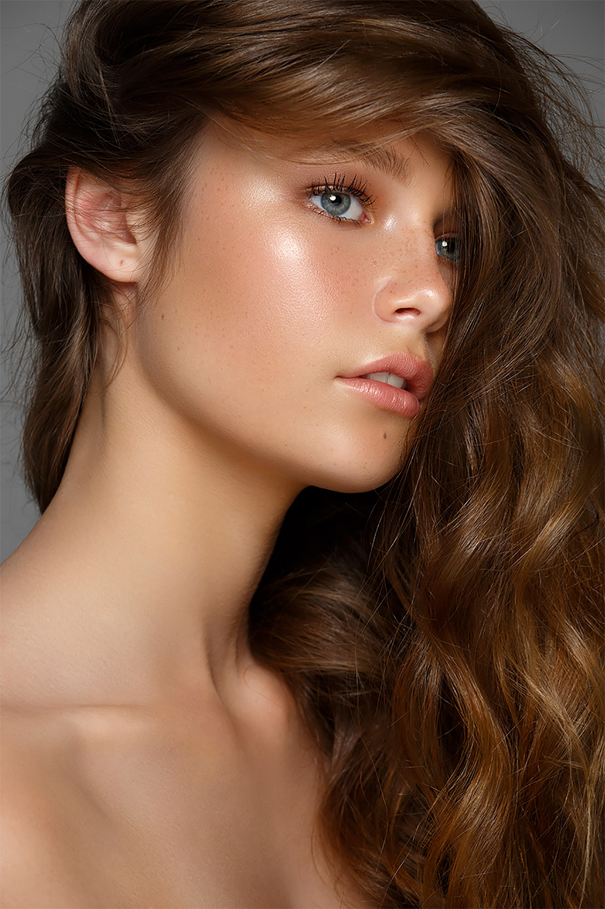 Gorgeous Beauty Portraits By Lorraine Young Daily Design Inspiration
