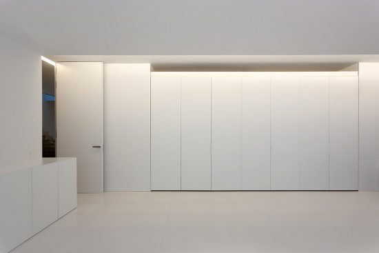 Aluminum House by Fran Silvestre Arquitectos | Daily design inspiration ...