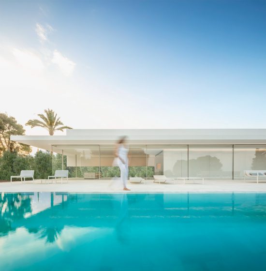 Hofmann House by Fran Silvestre Arquitectos | Daily design inspiration ...