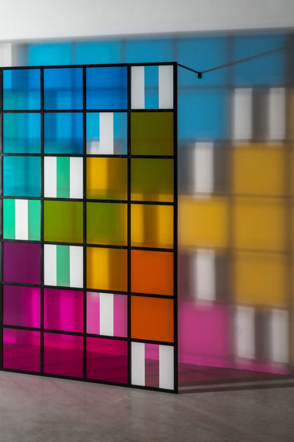 Patterns: Art Installations by Daniel Buren | Daily design inspiration ...