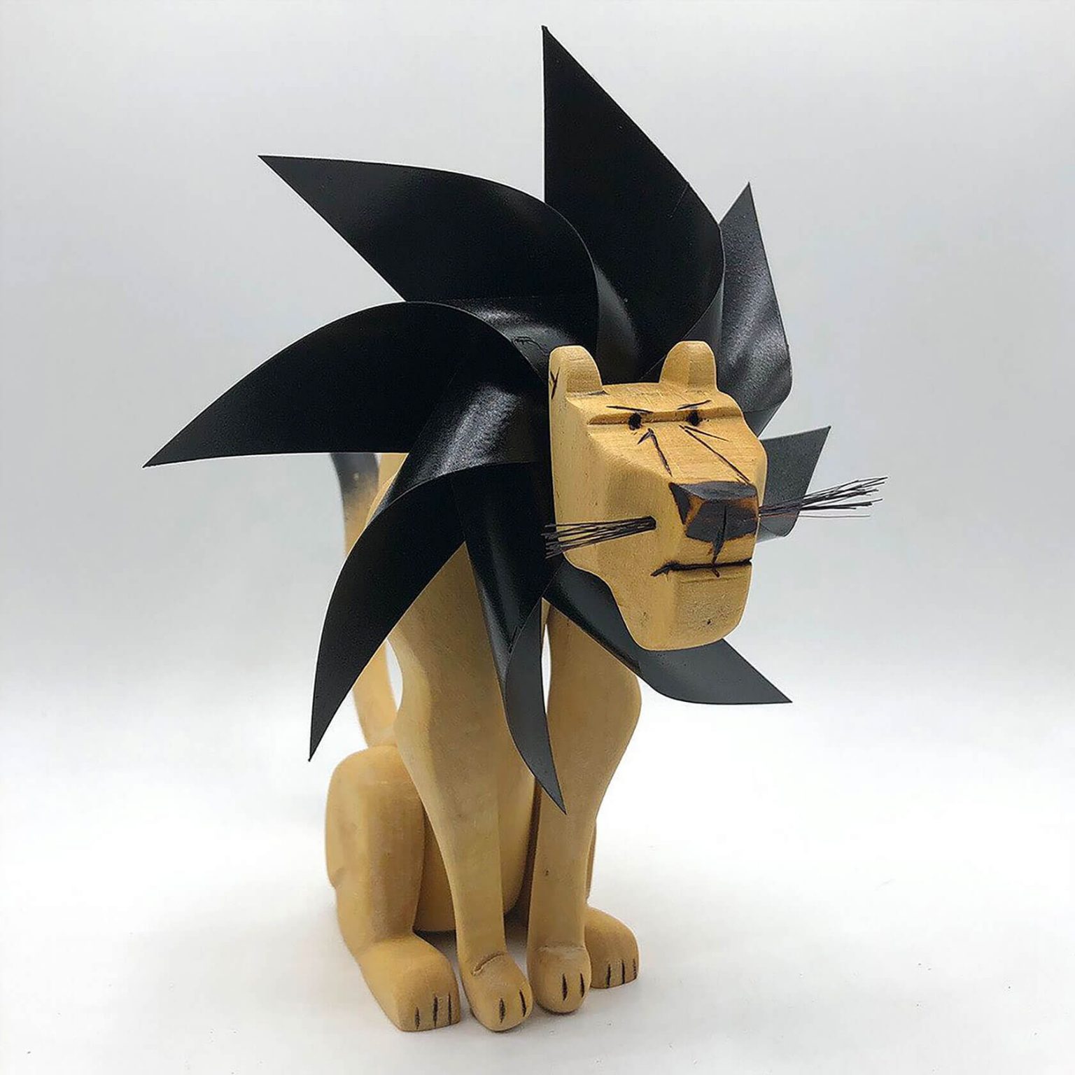 Amusing Wooden Animal Sculptures by Hugo Horita | Daily design ...