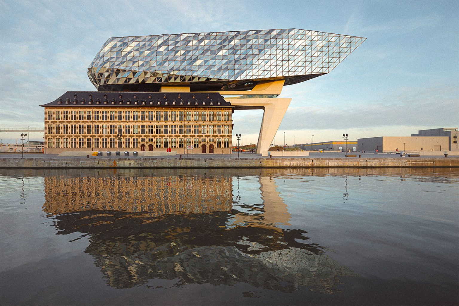 Dynamic Architectural Photos by Martin Foddanu | Daily design ...