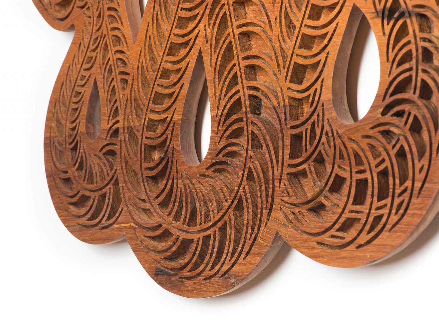 Beautifully Intricate Wood Carvings by Max Gärtner Daily design