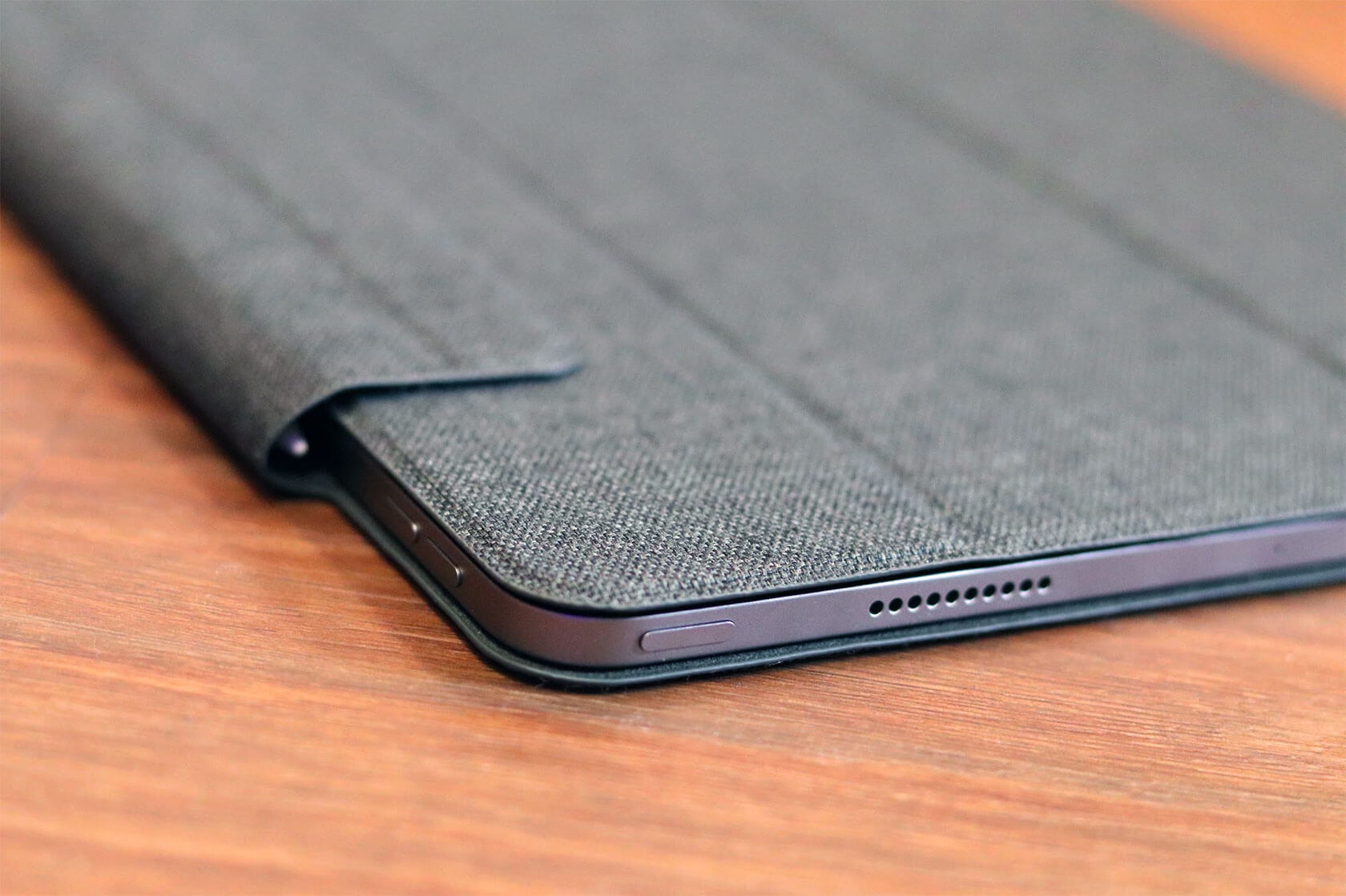 Paperlike Folio Case Review A Premium Feel for your iPad Daily design inspiration for