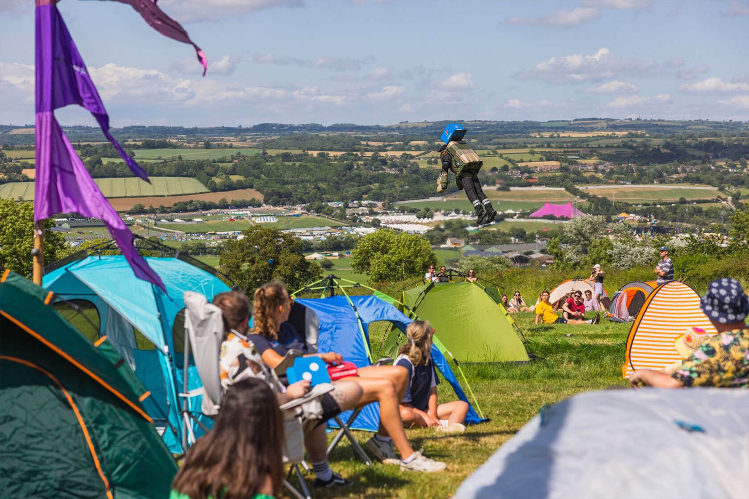 Behind the Scenes: Photographing the Viral Domino’s JetPack Pizza ...