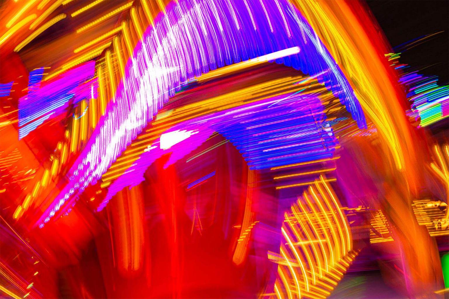 Night, Light & Speed: Photos by Lisa Metzger-Pegau | Daily design ...