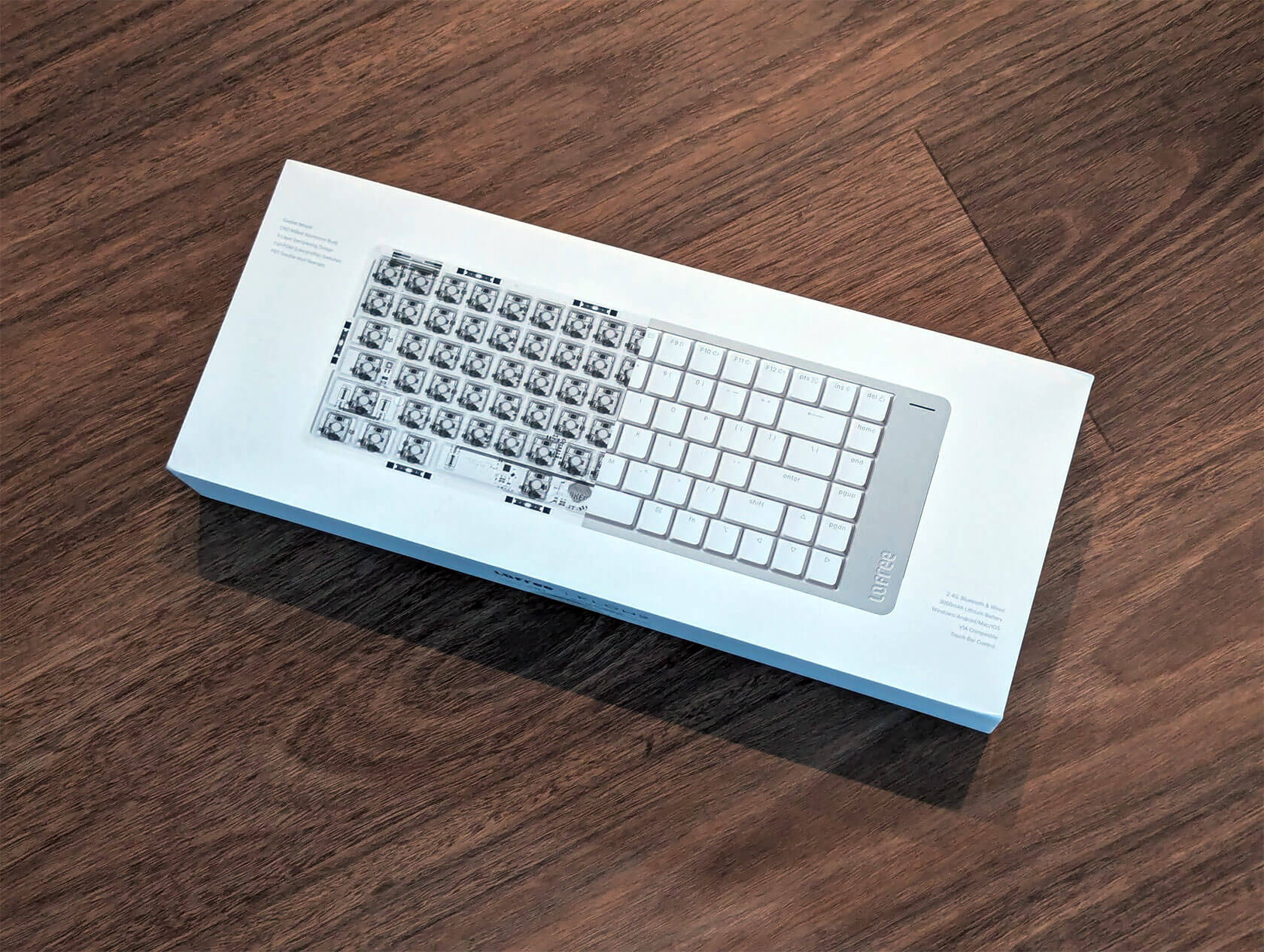 Lofree Flow 2 68キー（ホワイト Voidスイッチ) Lofree Flow 2 Review: The Low-Profile Keyboard That Dares to